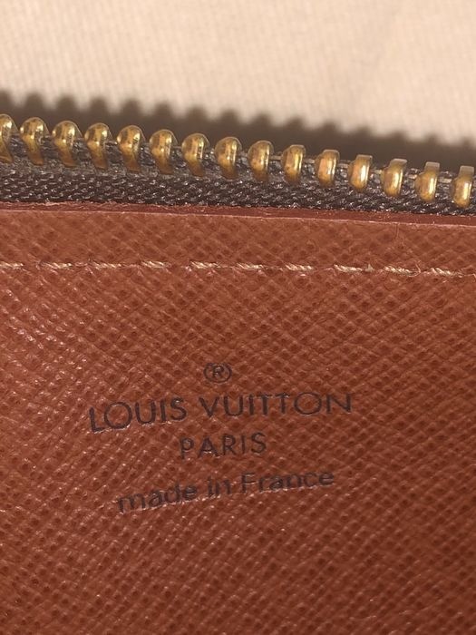 Louis vuitton papillon code inside